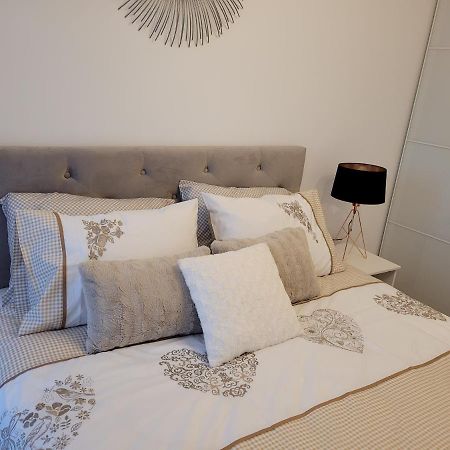 4Qualis Apartment Брашов Екстериор снимка