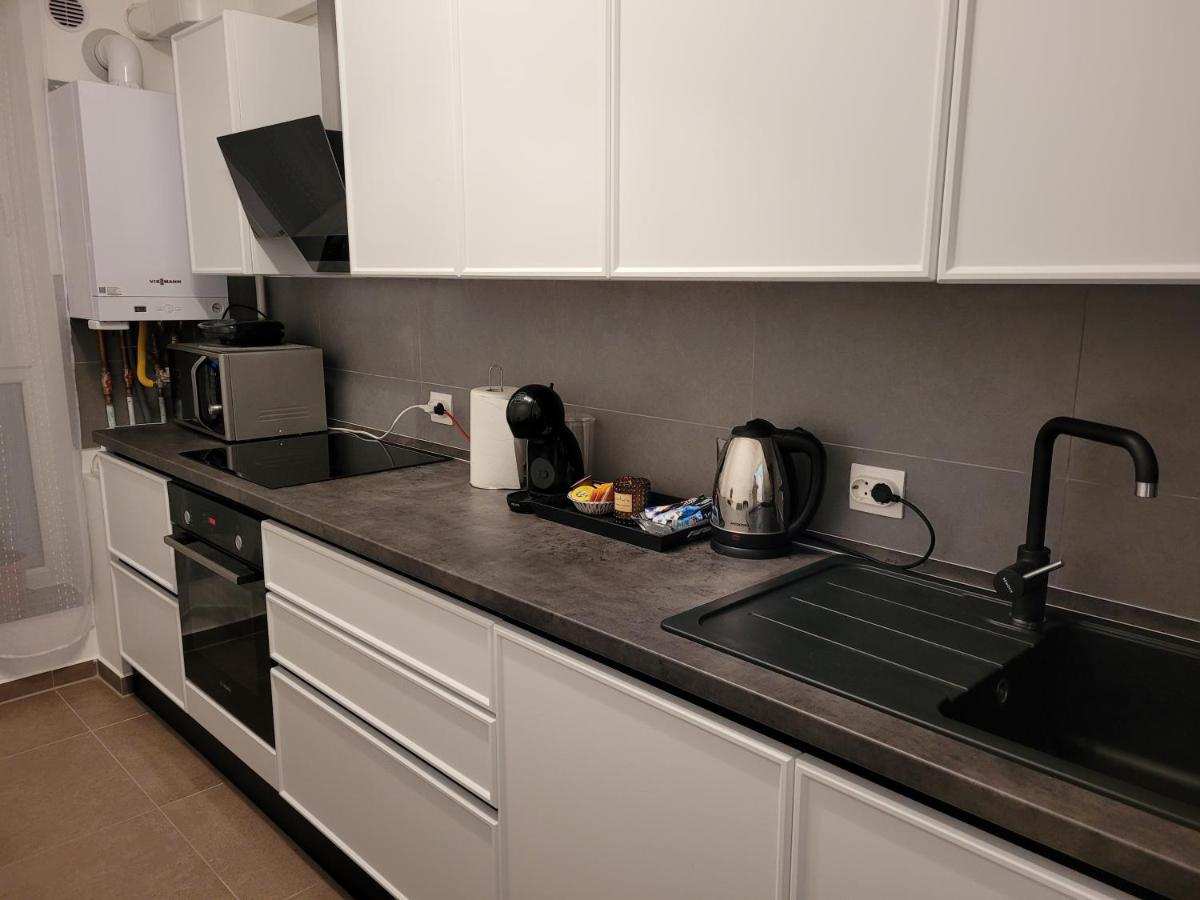 4Qualis Apartment Брашов Екстериор снимка